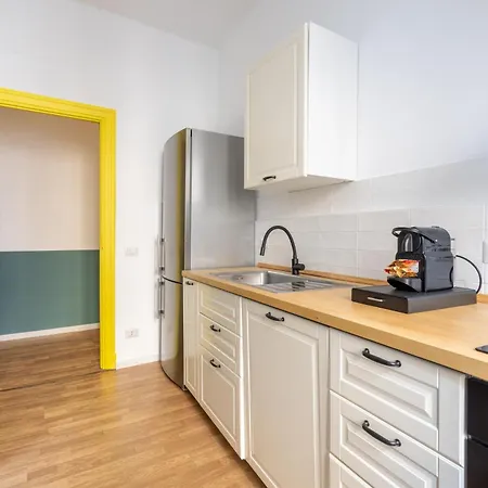 Vatican Cozy - Giuliana * 로마